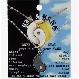 Hot Topic Ying Yang Onyx & Opal Best Friend Necklace Set